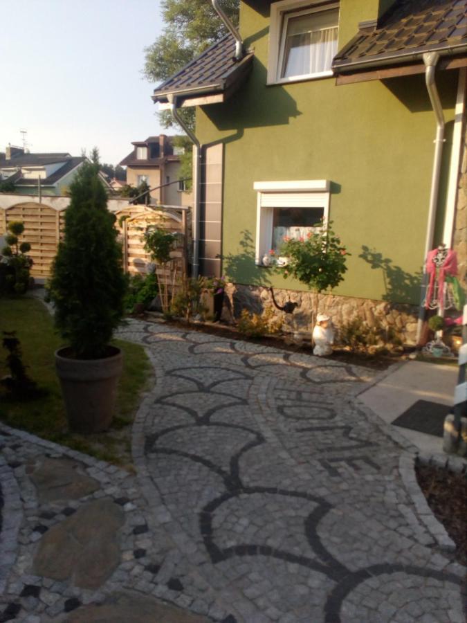Pokoje Goscinne Cisowa Zielona Góra Extérieur photo